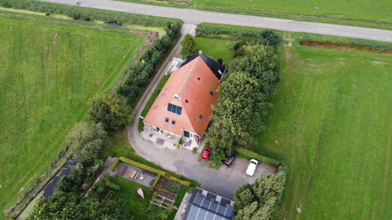 Bed and Breakfast De Stjelp Pleats à Lemmer Extérieur photo